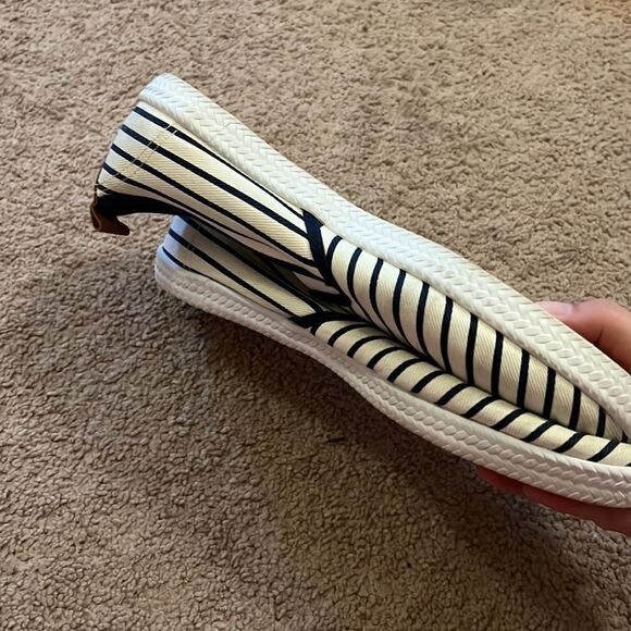 H&M slip on shoes 9 - Picture 7 of 8